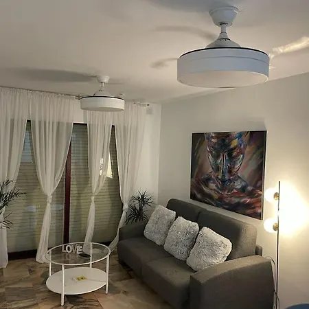 Primera Linea Playa-youtripmalaga * Фуэнхирола